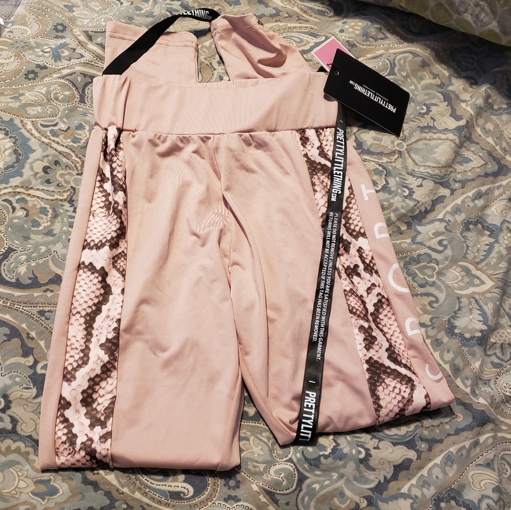 Pretty Little Thing workout pants